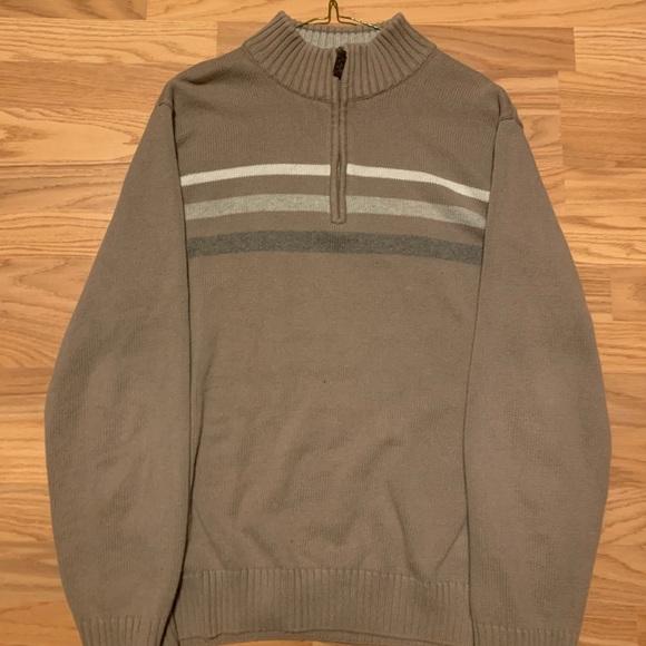 Men’s Quarter Zip Denver Hayes Sweater - Picture 2 of 7